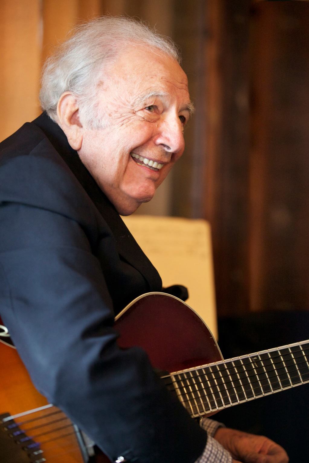 Bucky Pizzarelli